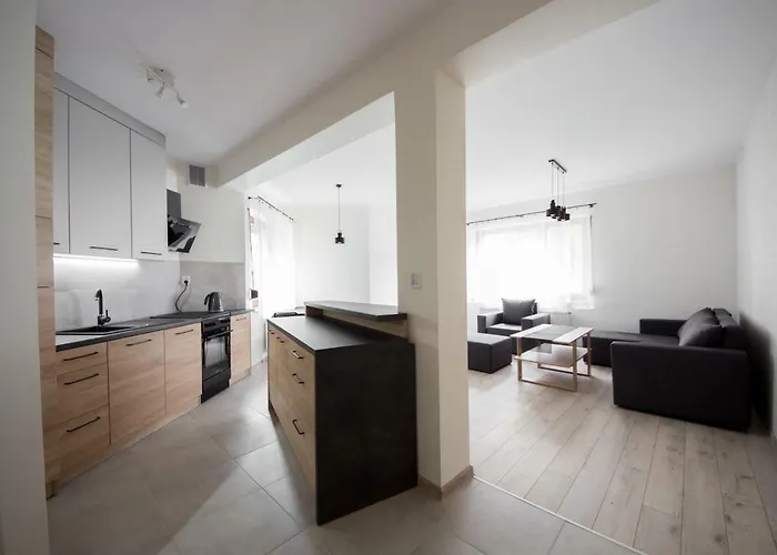 Zebcowska דירה *